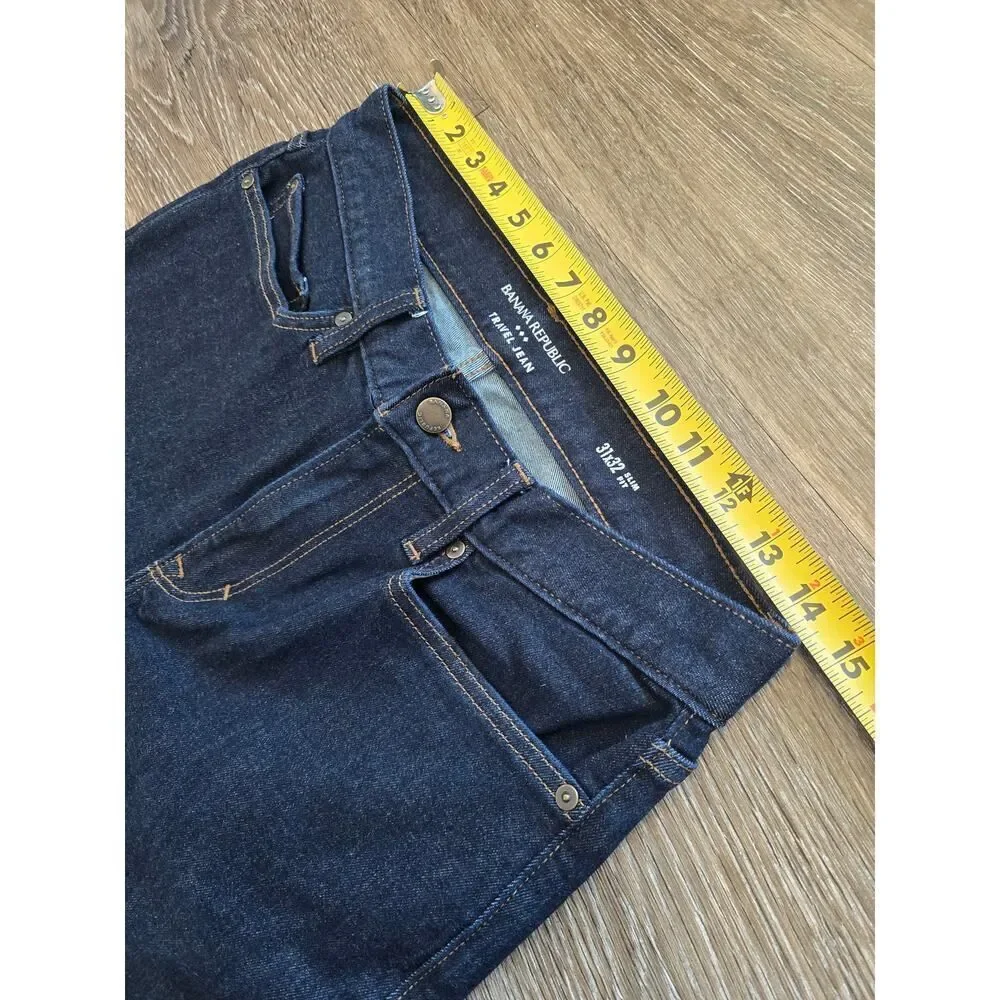 Banana Republic Travel Jeans 31x32 Slim Fit Dark Wash Stretch Denim Minimalist
